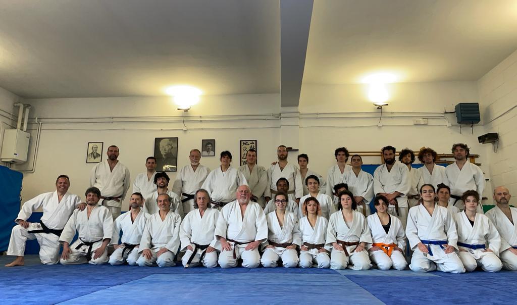 SCUOLA DI JUDO a Viterbo dal M. Calistroni E..